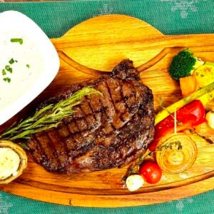 Black Angus Sirloin 220gr
