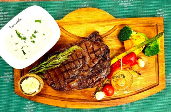 Black Angus Sirloin 220gr