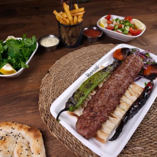 Urfa Kebap - Brochettes De Viande Hachée Aux Épices Douces